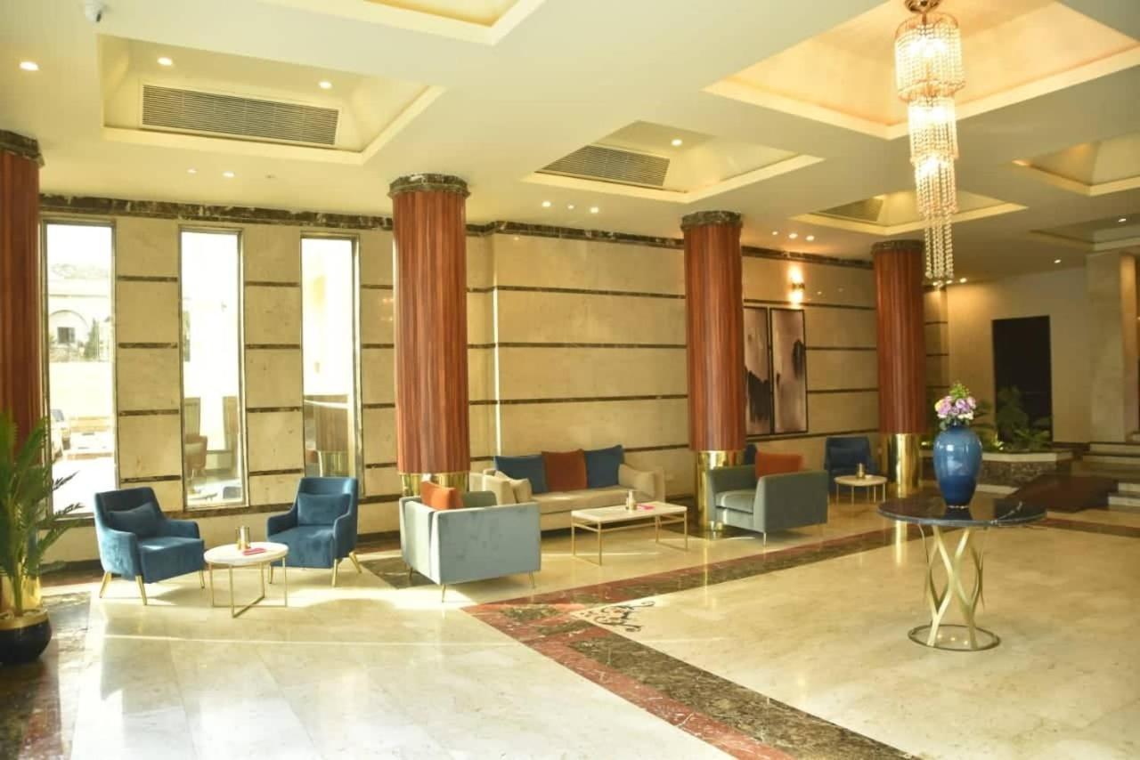 Ultra Loaloa Nile Maadi Hotel Каїр Екстер'єр фото