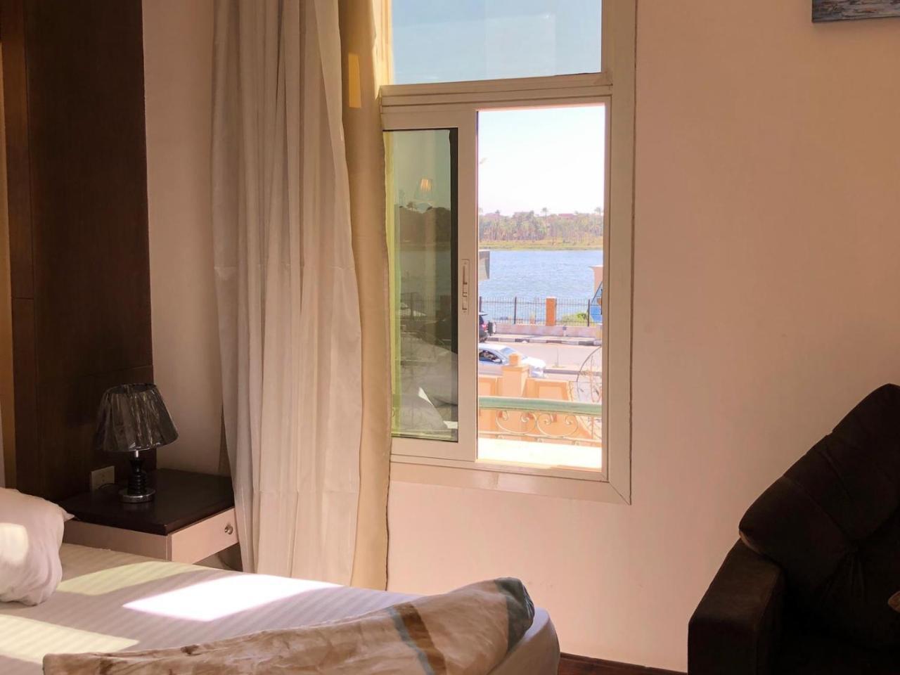 Ultra Loaloa Nile Maadi Hotel Каїр Екстер'єр фото